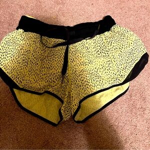 Lululemon speed shorts 2.5